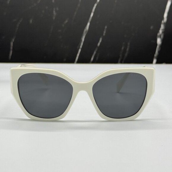 NEW PR19ZS 1425S0 PRADA WOMEN SUNGLASSES PR 19ZS 1425S0 WHITE SPR 19Z PRADA - Picture 3 of 10